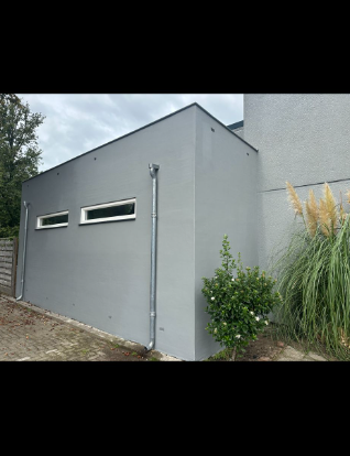 Buitenmuren geschilderd door schildersbedrijf VT